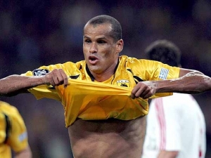 Rivaldo v Uzbekistánu končí a hodlá se soudit o miliony