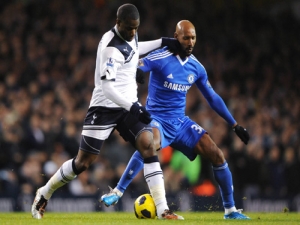 Chelsea sahala v závěru londýnského derby proti Spurs po třech bodech, v nastavení ale zneškodil Gomes penaltu Drogby