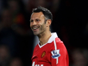 Giggs podepsal na Old Trafford novou smlouvu