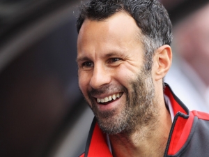 Giggs slaví 20. výročí debutu v dresu Manchesteru United
