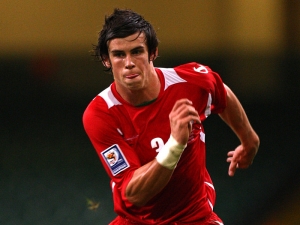Bale mimo hru - hráčům Albionu stoupá seběvědomí před sobotním zápasem s Wales