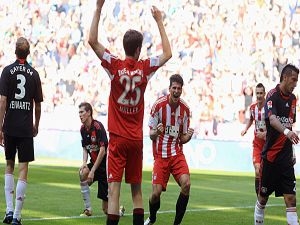 Jonker uzdravil Bayern. Ten rozdrtil Leverkusen 5:1