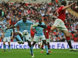 FA Cup: Yaya Toure se stal hrdinou Citizens a posunul svůj tým do finále přes nenáviděné United