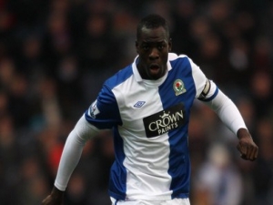 QPR přivedli obránce Sambu