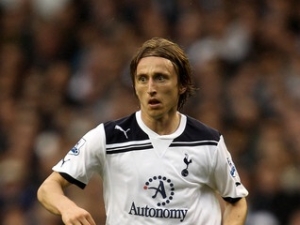 Pienaar: Modrič bude chtít v létě opustit Tottenham