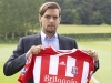 Woodgate dokončil přestup na Britannia Stadium, kde se bude snažit odstartovat novou kapitolu své kariéry