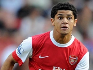 Denilson: Jsem smutný z odchodu od svých přátel v Arsenalu