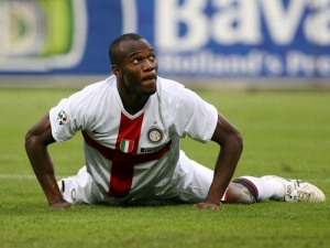 Suazo v Cagliari smlouvu nepodepsal