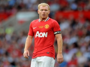Paul Scholes opravdu kopačky nazul a proti City je připravený na lavičce nahradníků