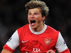 Arshavin chce zůstat Gunner