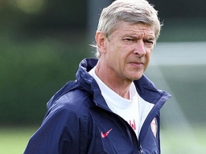 Wenger odmítá kritiku ohledně přestupové aktivity Arsenalu