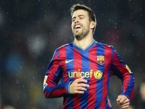 Gerard Pique přijde kvůli zranění o evropský Superpohár